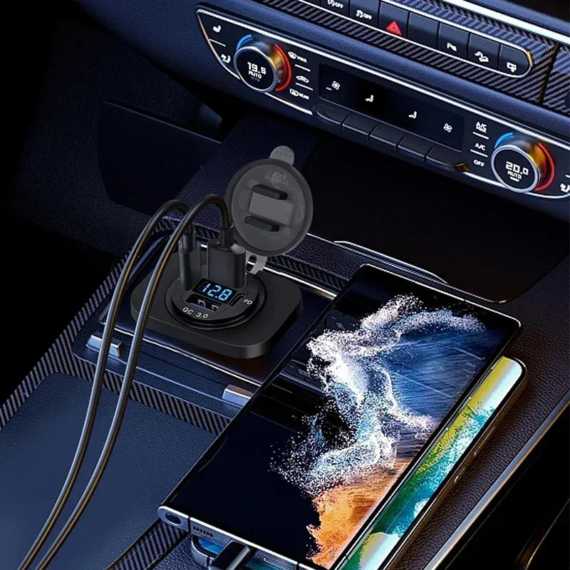 NEW 117W Dual PD Dual QC 3.0 USB Car Charger with Voltmeter Socket